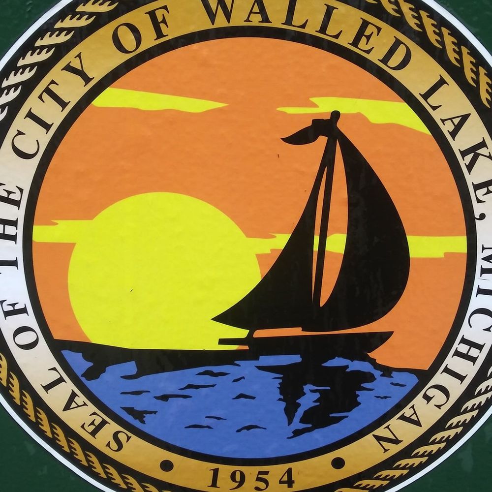 Meet your Posher, Walled lake